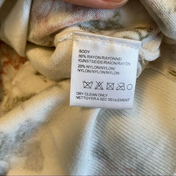 Anthropologie Harlyn Ritchie Floral Ruffle Sweater - Picture 14 of 16